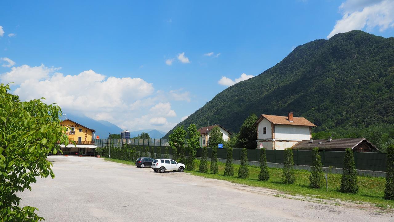 Albergo Alla Stazione Roncegno エクステリア 写真