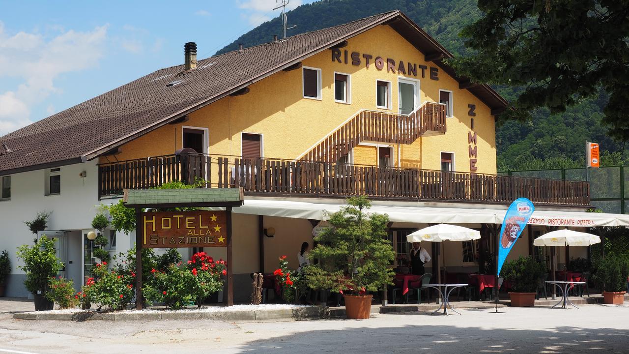 Albergo Alla Stazione Roncegno エクステリア 写真